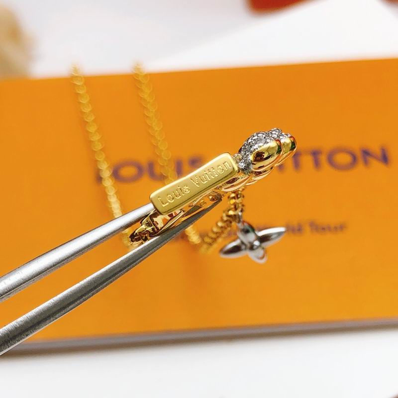 LV Necklace 03lyr720 (5)